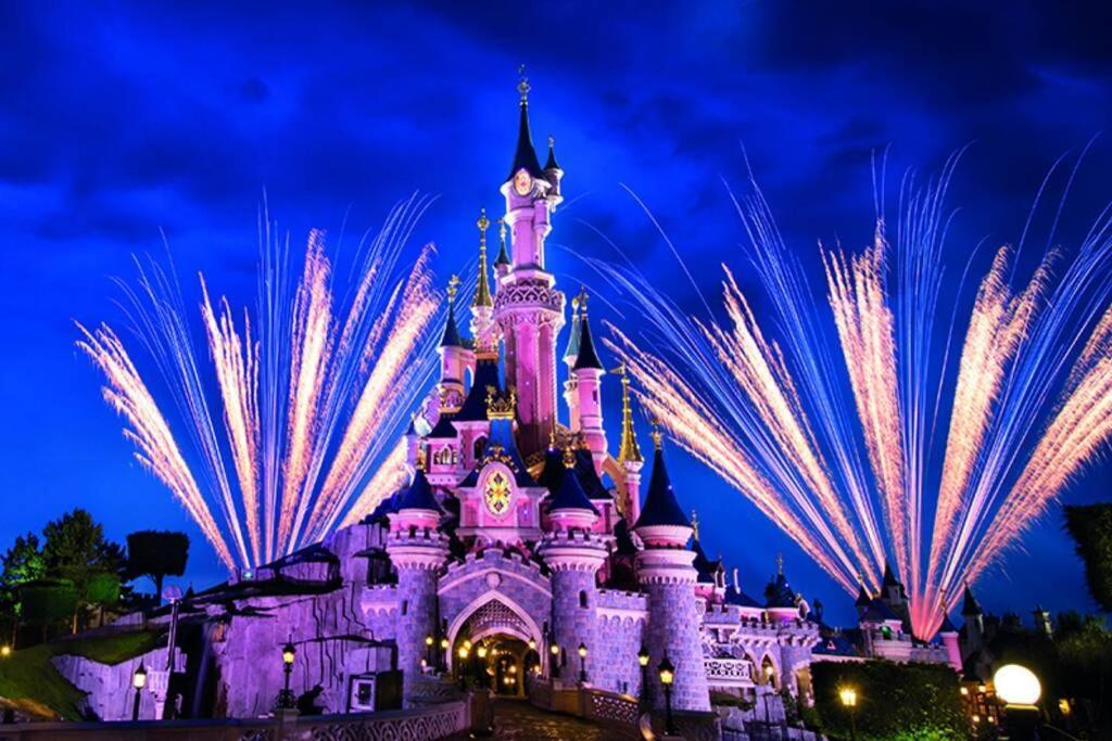 Cour Royal Apartment Near Disneyland Bmyguest Chessy  Εξωτερικό φωτογραφία