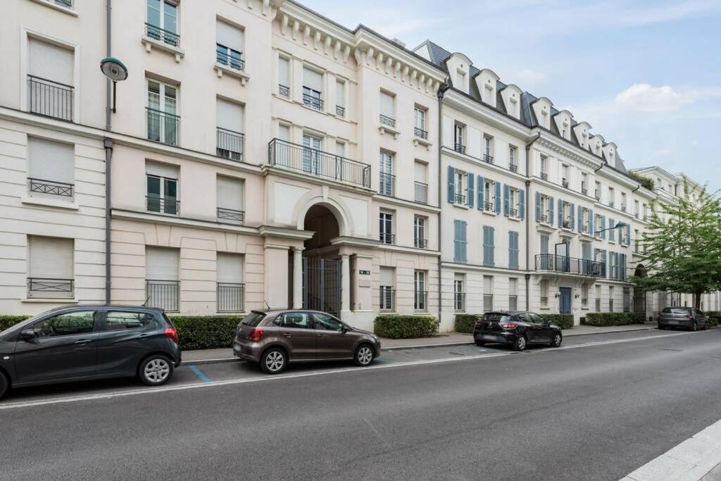 Cour Royal Apartment Near Disneyland Bmyguest Chessy  Εξωτερικό φωτογραφία
